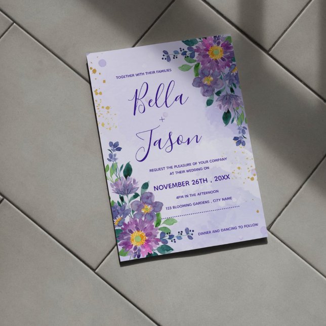 Hübsche Lila Blumenhochzeit Postkarte (Pretty Purple Blue Watercolor Floral Wedding Invitation Postcard)