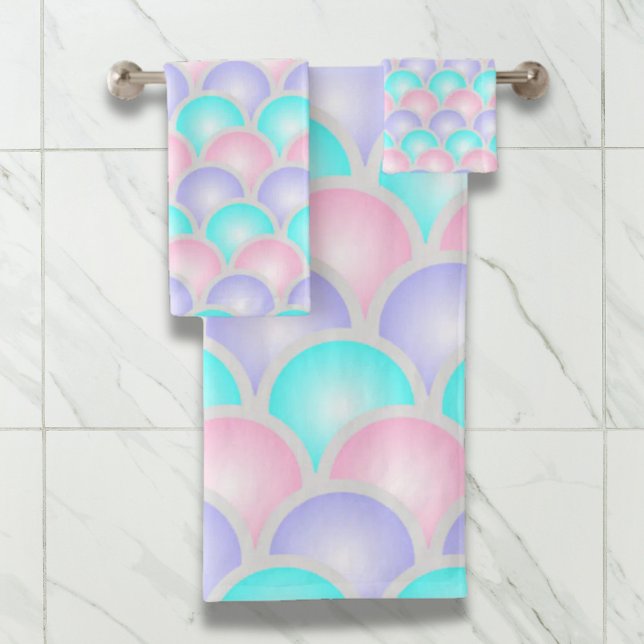 hübsche, lila, rosa Aquarelle Badhandtuch Set (pretty purple pink aqua blue pastel mermaid scales bath towel set)