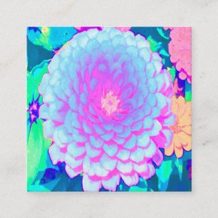 Hübsche lila und rosa Zinnia im Sommergarten Quadratische Visitenkarte
