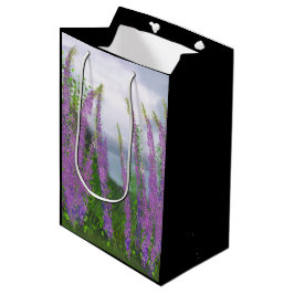 Hübsche Lupine-Blume am See - mittelgroße Geschenk Mittlere Geschenktüte