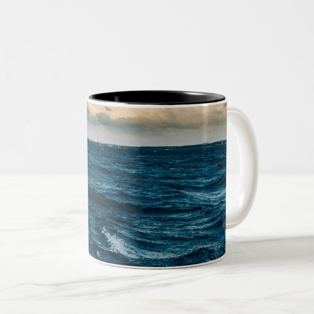 Hübsche Meereslandschaft Zweifarbige Tasse (VorderseiteRechts)