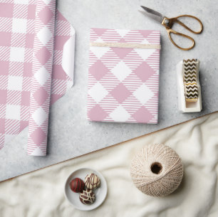 Hübsche Pastel Pink Buffalo Kariertes Diagonal Mus Geschenkpapier