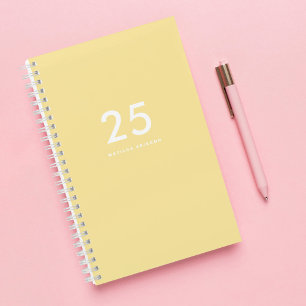 Hübsche Pastell-Yellow-Name-Schule Notizbuch