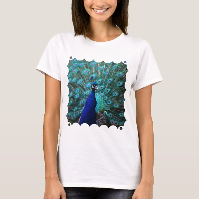 Hübsche Pfau-Damen-angepasster T - Shirt (Vorderseite)
