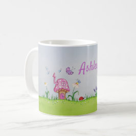 Hübsche rosa Knöchelhocker auf einem personalisier Kaffeetasse