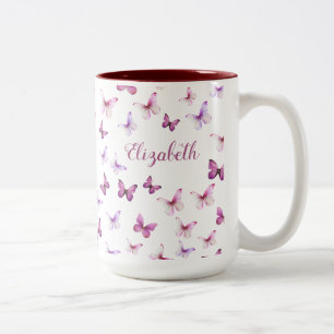 Hübsche rosa Schmetterlinge mit individuellem Name Zweifarbige Tasse