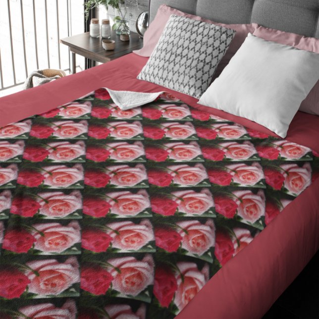 Hübsche Rose rosa Blumenmuster Fleecedecke (Pretty Roses Pink Red Floral Pattern Fleece Blanket)