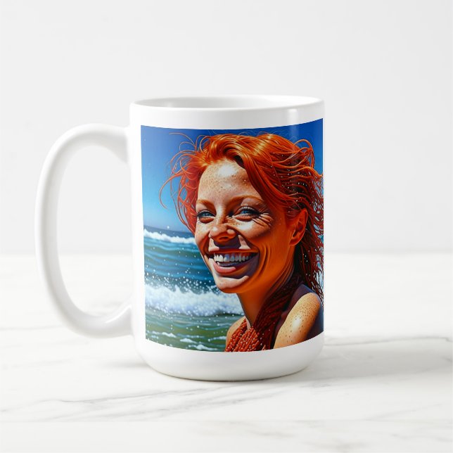 Hübsche Rothaardame am Strand Personalisiert Kaffeetasse (Links)