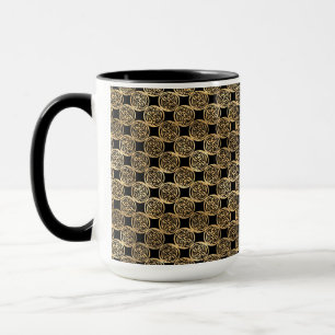 HÜBSCHE SCHWARZE UND GOLDROWS DER KELTISCHEN KNOTE TASSE