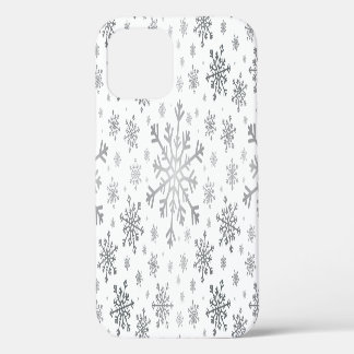 Hübsche Silberschneeflocken auf Winterweiß iPhone 12 Pro Hülle