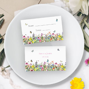 Hübsche Sommerhochzeit bei Wildblumen Platzkarte