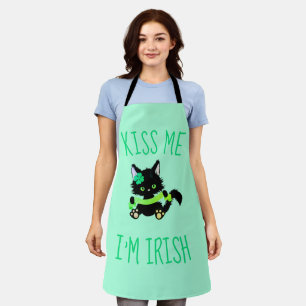 Hübsche St. Patrick's Küss mich, ich bin irisch Ka Schürze