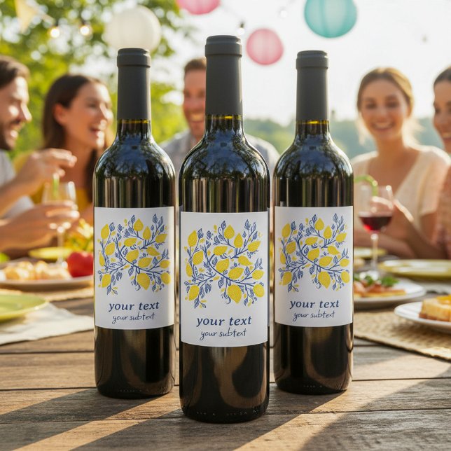 Hübsche und zarte blaue und gelbe Zitronenweine Weinetikett (Pretty and delicate blue and yellow lemon vines wine label.)