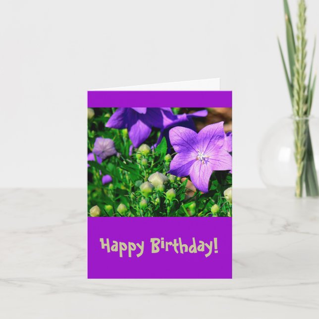 "Hübsche violette Blumen" Glückliche Geburtstagska Karte (Vorderseite)