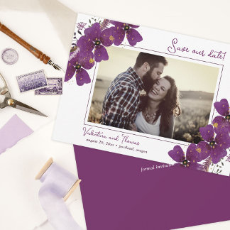 Hübsche violette Blumen Save the Date Ankündigung