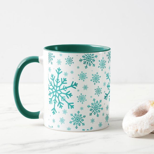 Hübsche Weihnachtsschneeflocken im Winterweiß Tasse (Mit Donut)