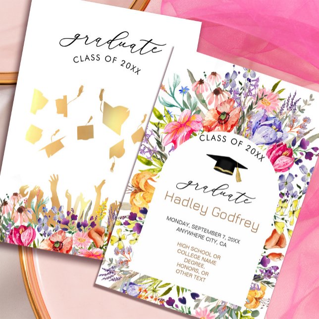 Hübsche Wildblume Frühjahrsankündigung Ankündigung (Pretty Wildflower Spring Invitation Announcement #goldgraduationhat #springbloom #brightfloral)