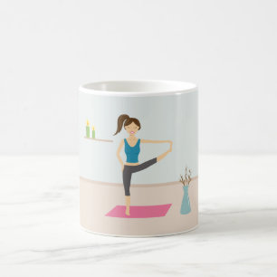 Hübsche Yoga-Frauen in einem stilvollen Zimmer Kaffeetasse
