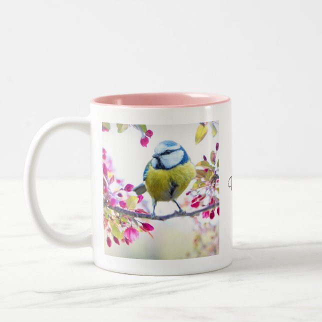 Hübscher Blauer und Gelber Bird auf einem Zweigbil Zweifarbige Tasse (Links)