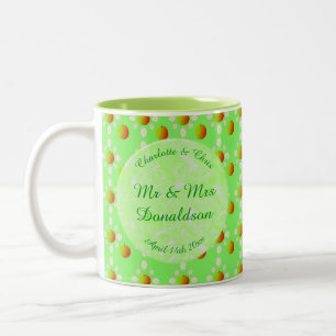 Hübscher Frühling Hochzeit Apfelblüte und Äpfel Zweifarbige Tasse