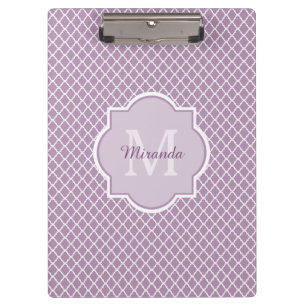 Hübscher Lavendel lila Quatrefoil mit Monogramm Klemmbrett