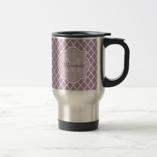 Hübscher Lavendel lila Quatrefoil mit Monogramm Reisebecher (Rechts)