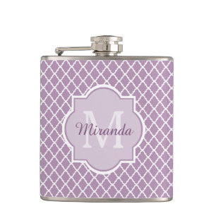 Hübscher Lavendel Lila Quatrefolie Mit Monogramm N Flachmann