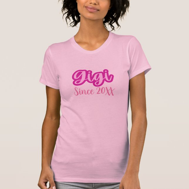 Hübscher Niedlicher Rosa Gigi seit 20XX Frauenante T-Shirt (Vorderseite)