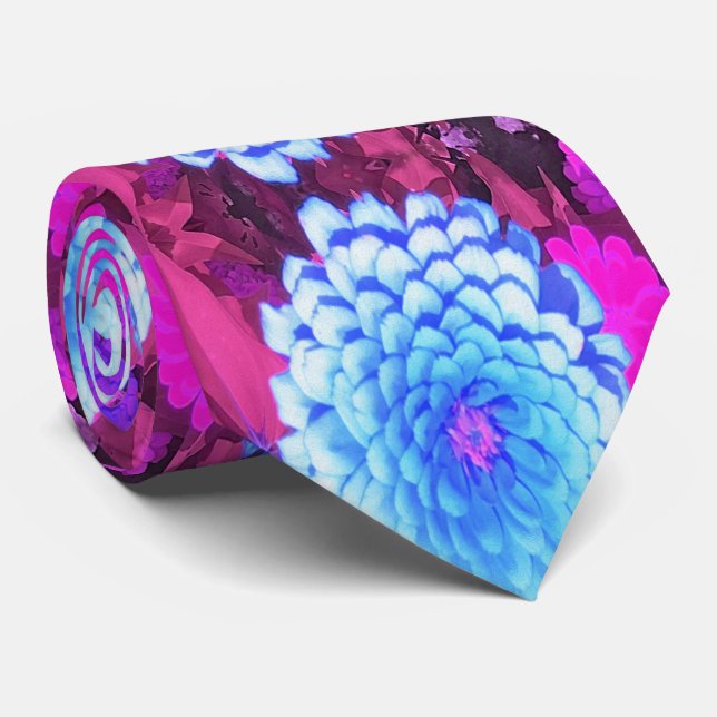 Hübsches blaues Zinnia im Lila Sommergarten Krawatte (Gerollt)