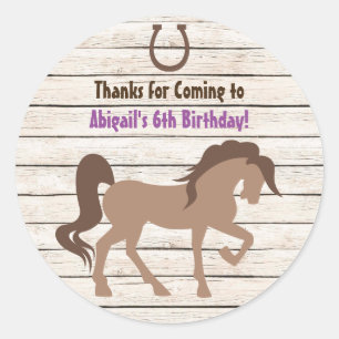 Hübsches Braunes Pferd und Waldmädchen zum Geburts Runder Aufkleber
