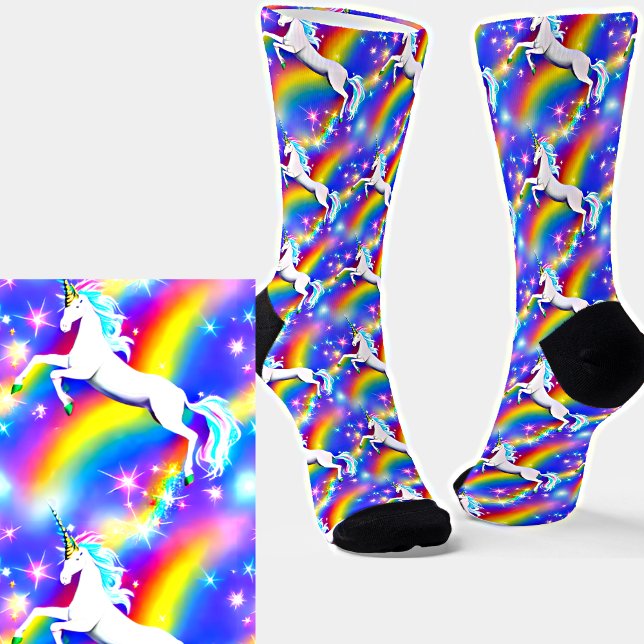 Hübsches Einhorn mit Regenbogen & Sternen in Blue  Socken (Von Creator hochgeladen)