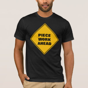 Hübsches gelbes Stück Arbeit voraus Vorsicht Straß T-Shirt