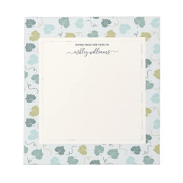 Hübsches grünes Blätter Muster vom Schreibtisch de Notizblock