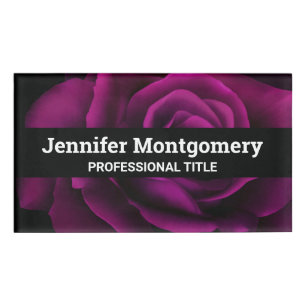Hübsches Lila Foto einer gotischen Rose Namenschild