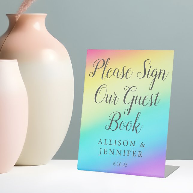 Hübsches Rainbow Wedding Gradient Guest Book Sockelschild (Von Creator hochgeladen)