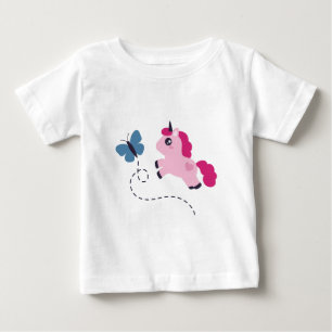 Hübsches rosa Einhorn mit einem Schmetterling Baby T-shirt