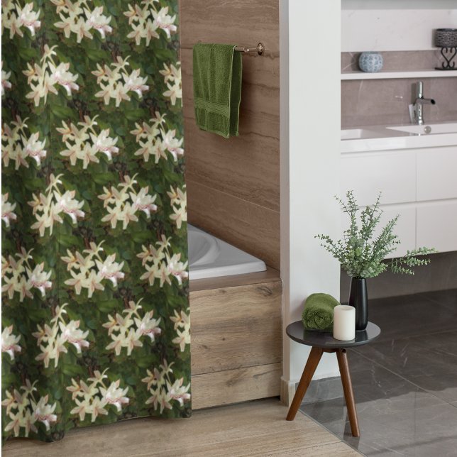 Hübsches weißes Azaleen-Blumenmuster Duschvorhang (In Situ Bathroom)