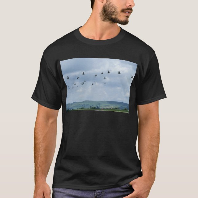 Hubschrauberflypast T-Shirt (Vorderseite)