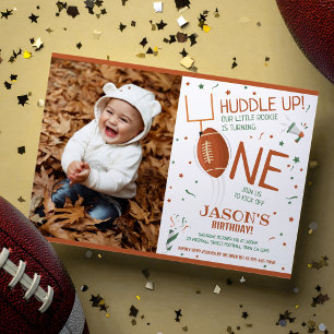 Huddle Up Football Brown Foto 1. Geburtstag Einladung