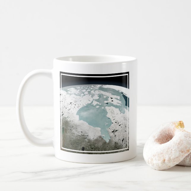 Hudson Bay Sea Ice am 29. April 2006. Kaffeetasse (Mit Donut)