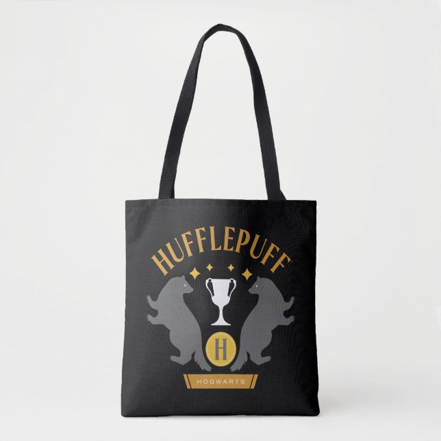 HUFFLEPUFF™ Badger und Cup House Pride Grafik (Vorderseite)