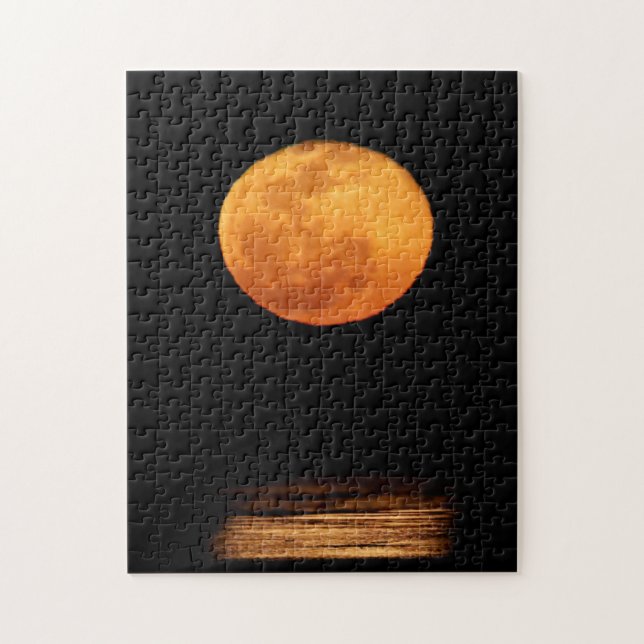 Huge Full Moon | South Padre Island, Texas Puzzle (Vertikal)
