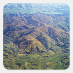 Hügel in der südländischen Region Neuseeland Quadratischer Aufkleber