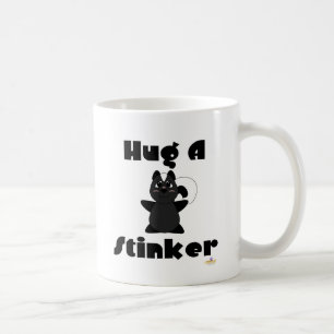 Huggable Skunk Hug A Stinker Tasse