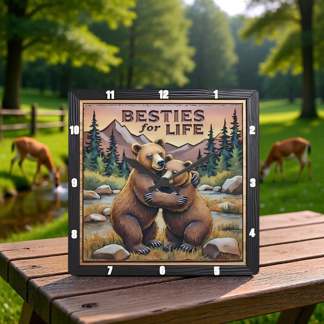 Hugging Bears River Forest Quadratische Wanduhr (Von Creator hochgeladen)