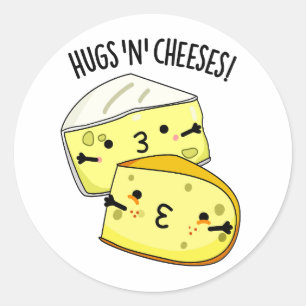 Hugs and Cheeses Funny Cheese Puff Runder Aufkleber