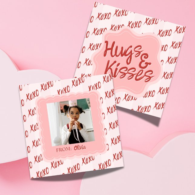Hugs and Kisses Pink Photo Valentine's Classroom Mitteilungskarte (Share this Hugs and Kisses Pink Photo Valentine's Classroom Note Card!)