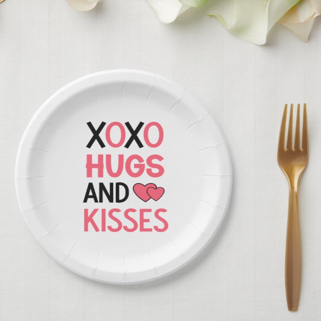 Hugs Kisses LIEBE Valentines Pink Black Wedding Pappteller (Von Creator hochgeladen)