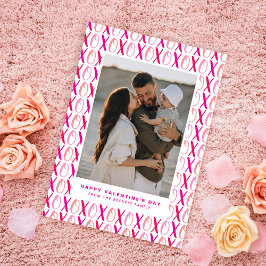 Hugs & Kisses (XOXO) Modern Photo Valentine's Day Feiertagskarte