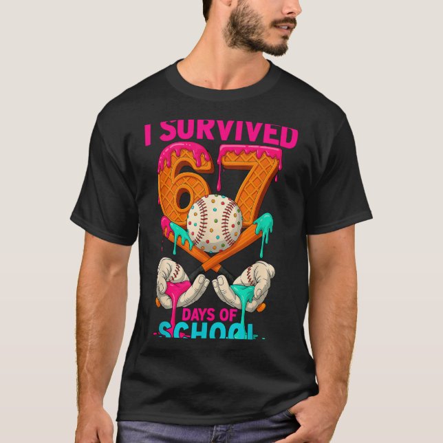 Hugvyn I Survived 67 Days Of School Ice Cream Six  T-Shirt (Vorderseite)